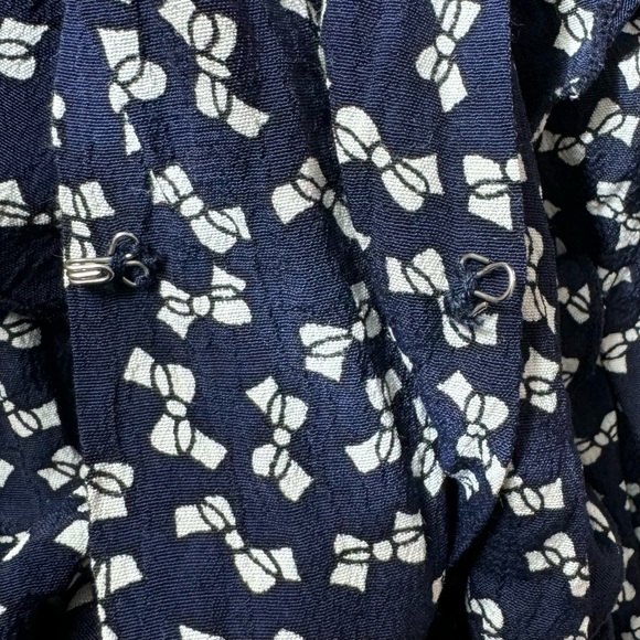 Faithfull the Brand Icon Top in Navy Pin Up Bow Print - Picture 8 of 12